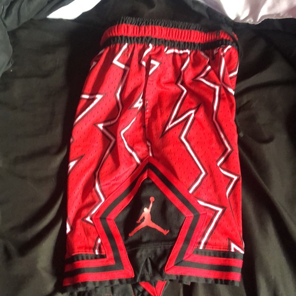Jordan Shorts - Picture 4 of 4